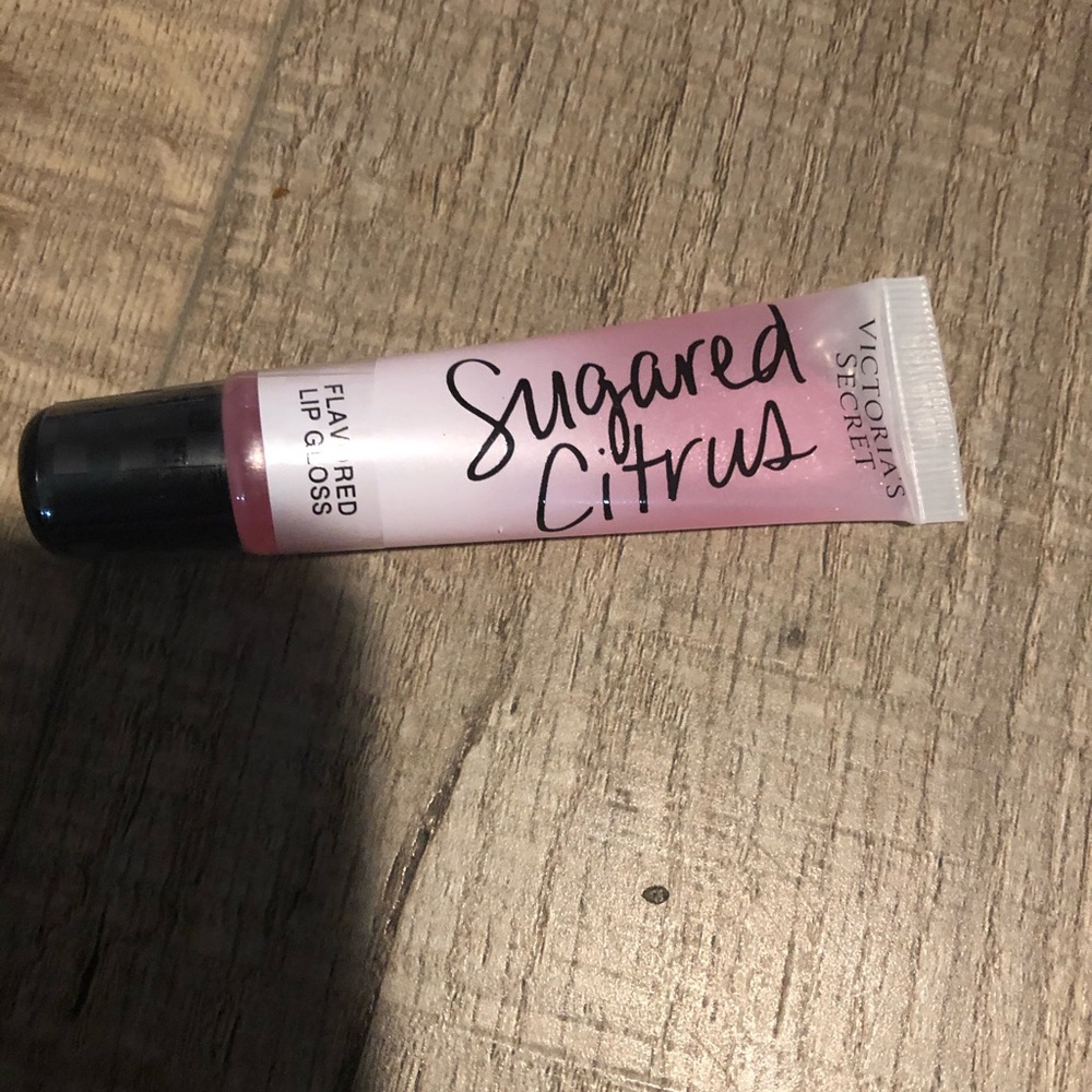 Victoria secret lip gloss